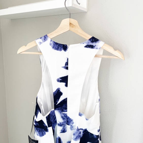NWT Lulus Seeing Chic Blue and Ivory Print Skater Dress - Picture 6 of 10